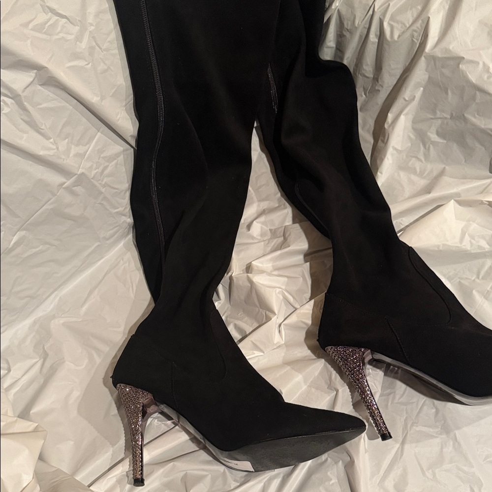 Sexy Knee high Rhinestones boots
